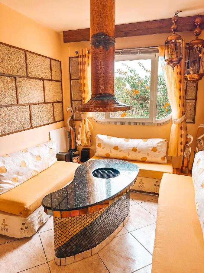 Apartment With Huge Deck Nestled In Marvelous Gardens - Nidos ลาโอโรตาวา ภายนอก รูปภาพ